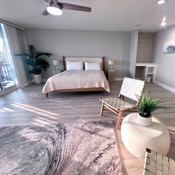 Master Bedroom with seating